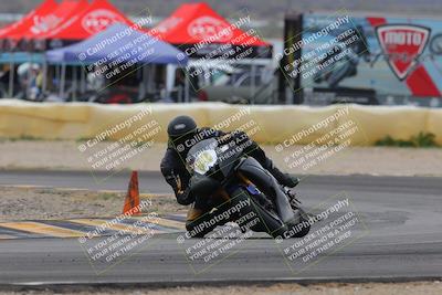 media/Jan-15-2023-SoCal Trackdays (Sun) [[c1237a034a]]/Turn 2 Set 1 (1145am)/